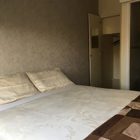 Sycamore House 4*